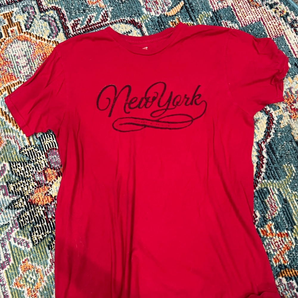Hanes Red New York Graphic Tee